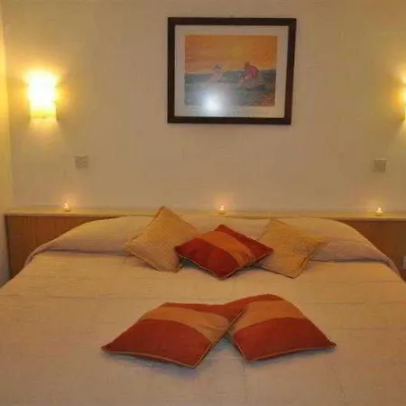 Club Salina Wharf Aparthotel Qawra