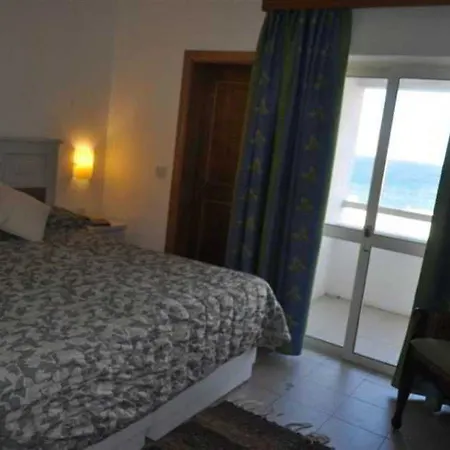 Aparthotel Club Salina Wharf 4*